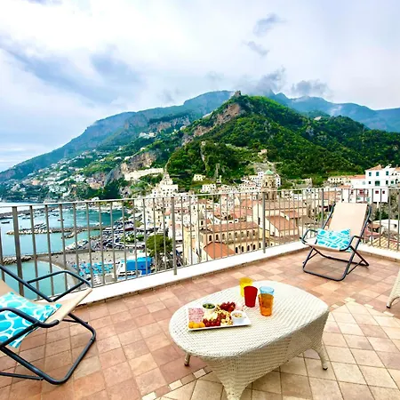 Rooftop Flat In Amalfi